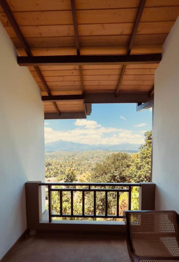 The Hills By Blue Fox Hotel Kandy Exterior photo